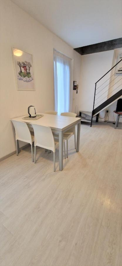 Residenza XX Settembre Apartment Maslianico Exterior foto